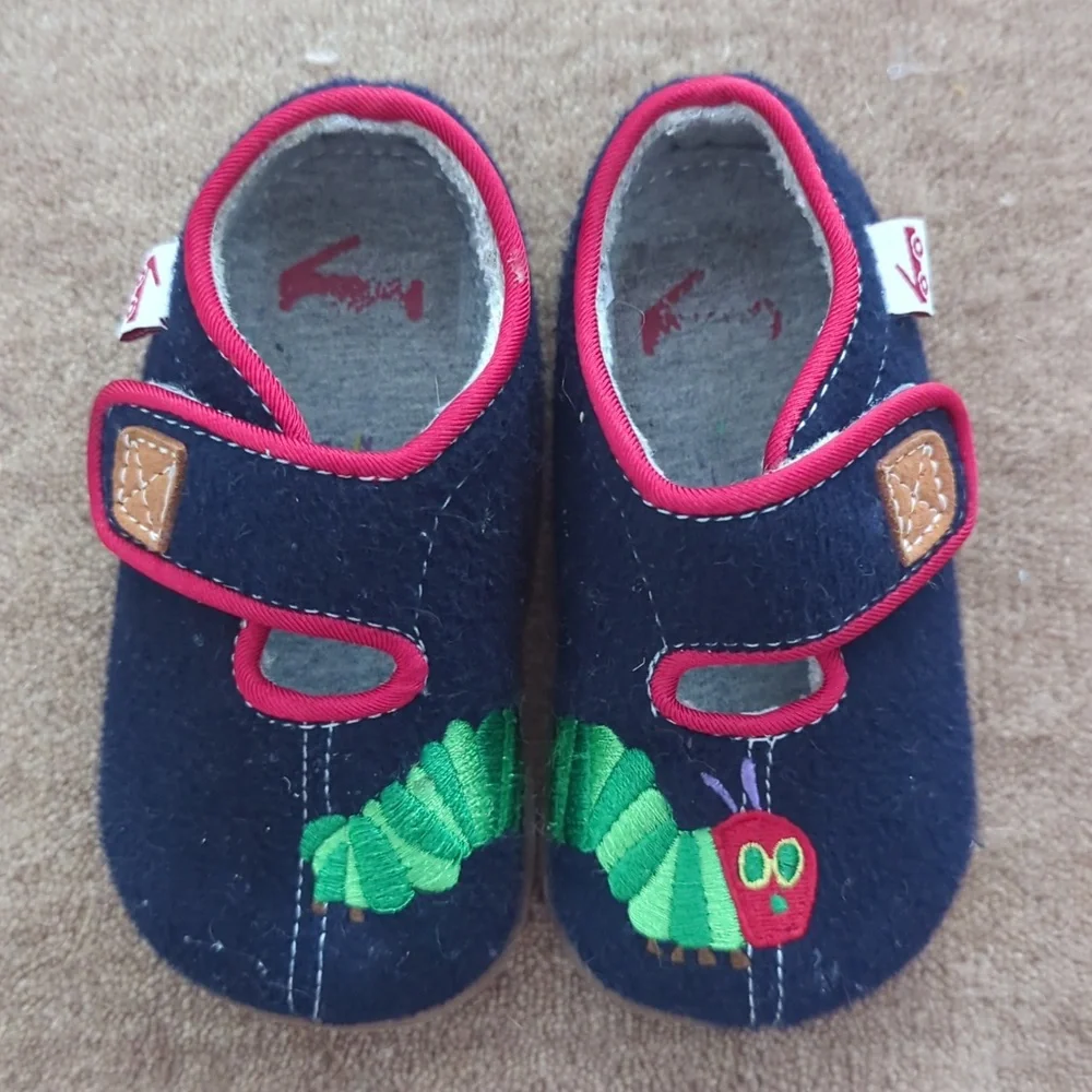 See Kai Run Toddler Size 6 Shoes - Picture 3 of 8